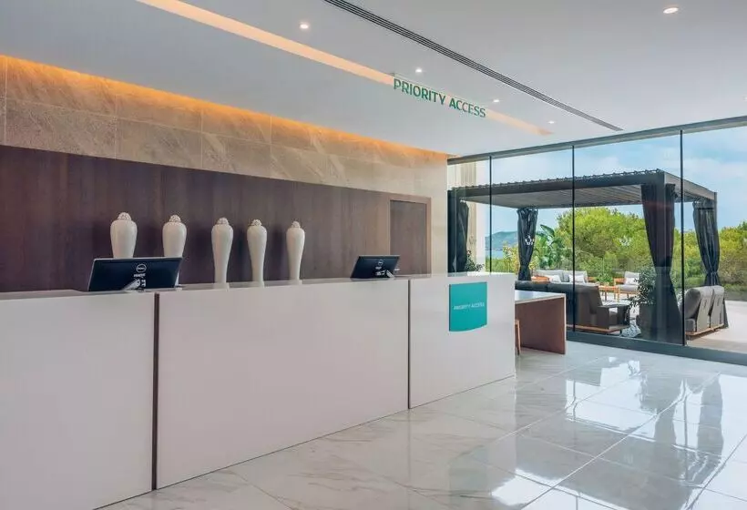 בית מלון כפרי Iberostar Waves Cala Millor - Adults Only