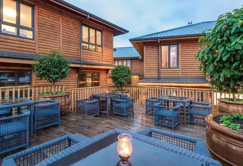 فندق Lakefront Lodge Taupo