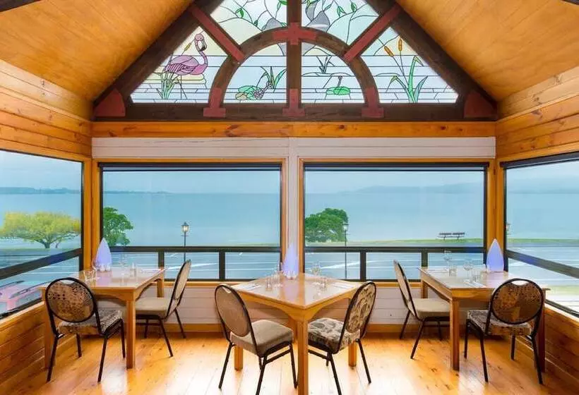 فندق Lakefront Lodge Taupo