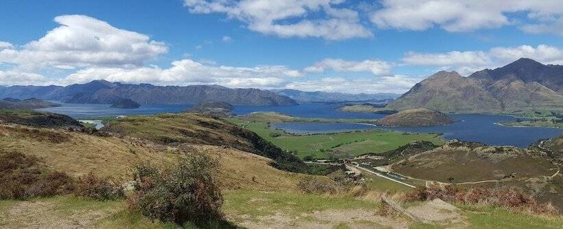 בית מלון כפרי Maple Lodge