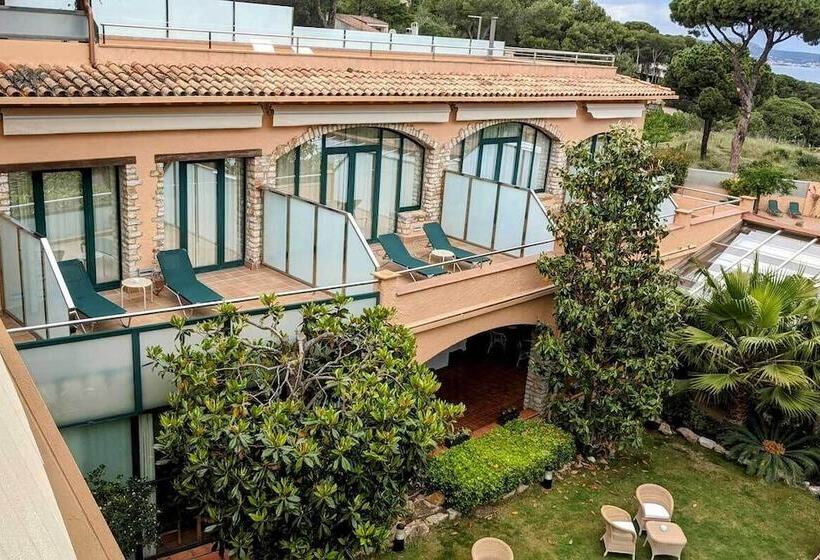 Отель Sa Punta Adults Only