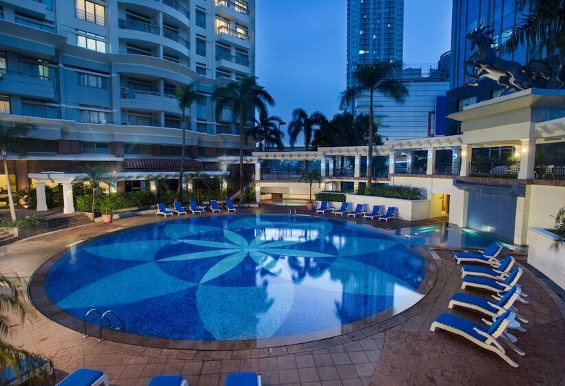 בית מלון כפרי Somerset Grand Citra Jakarta