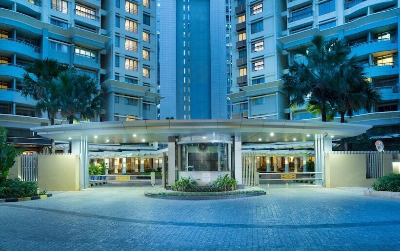 בית מלון כפרי Somerset Grand Citra Jakarta