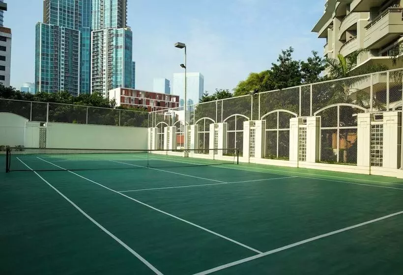 בית מלון כפרי Somerset Grand Citra Jakarta