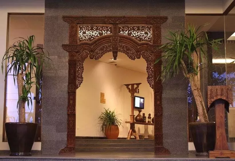 Sukajadi Hotel, Convention And Gallery