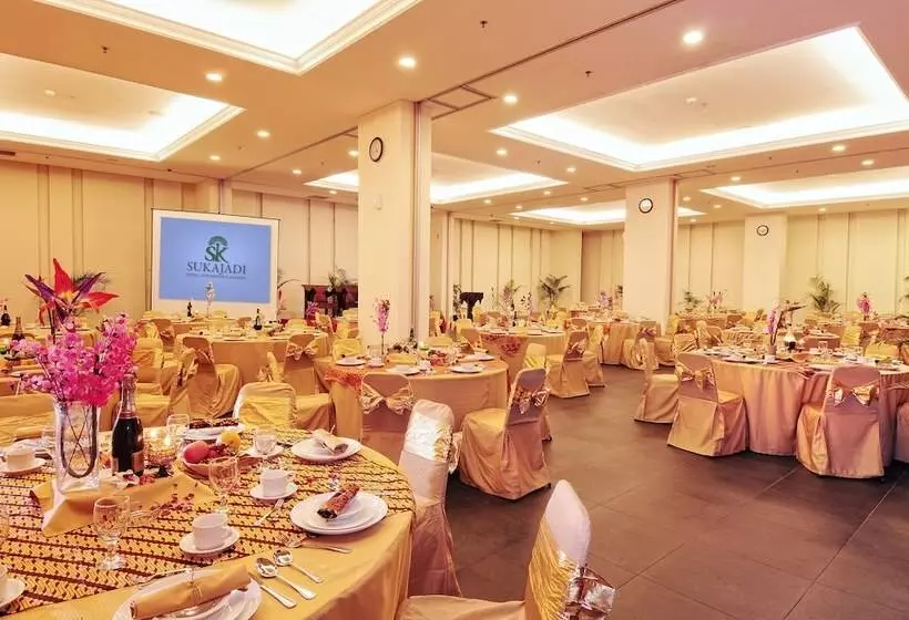 Sukajadi Hotel, Convention And Gallery