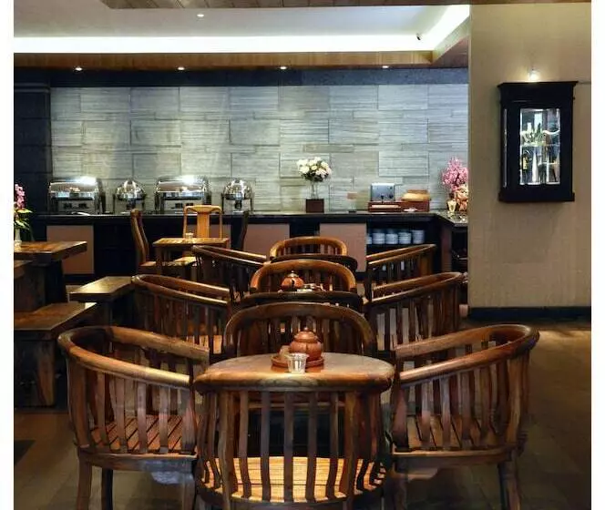 Sukajadi Hotel, Convention And Gallery