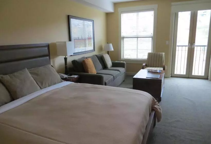 酒店 Walnut Beach Resort