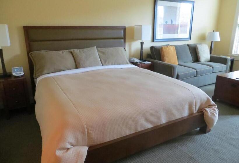 酒店 Walnut Beach Resort