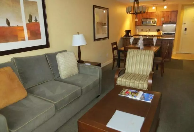 酒店 Walnut Beach Resort