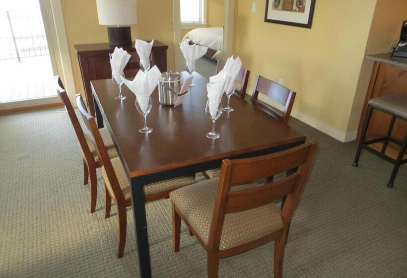 酒店 Walnut Beach Resort