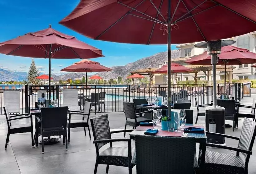 酒店 Walnut Beach Resort