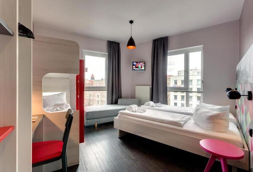 Meininger Hotel Berlin Alexanderplatz