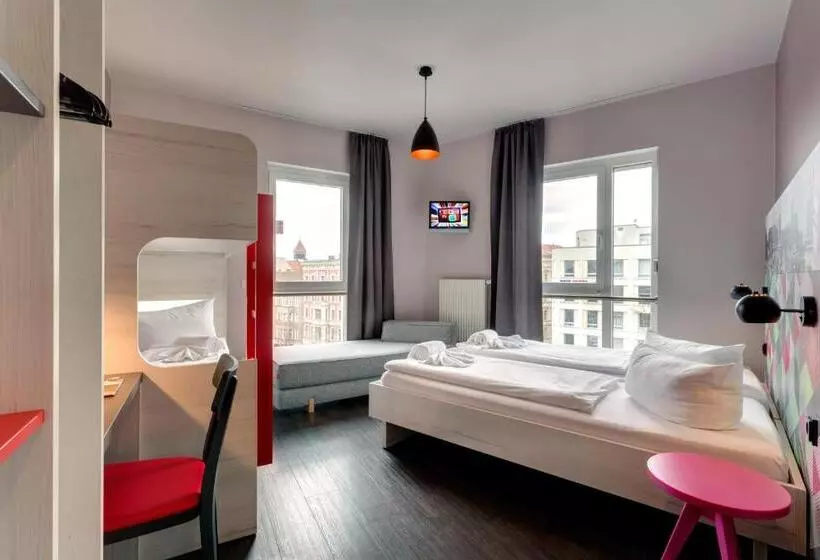 Meininger Hotel Berlin Alexanderplatz