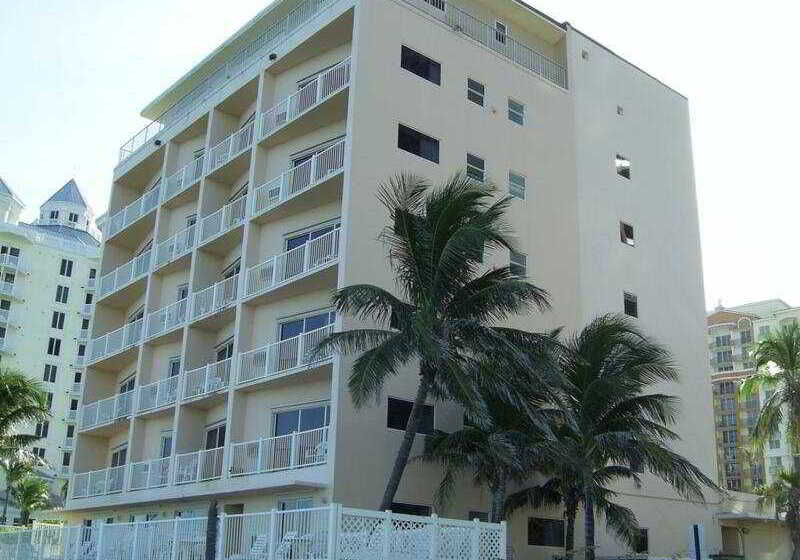 فندق على الطريق Sun Tower Hotel & Suites On The Beach