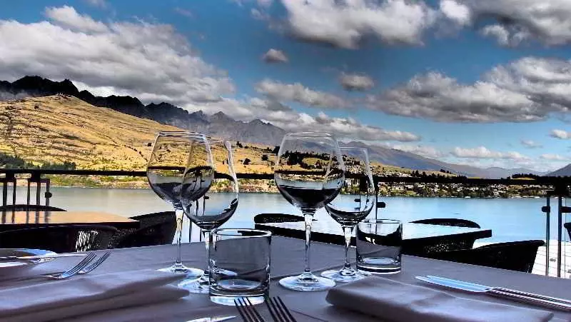 The Rees Hotel & Luxury Apartments