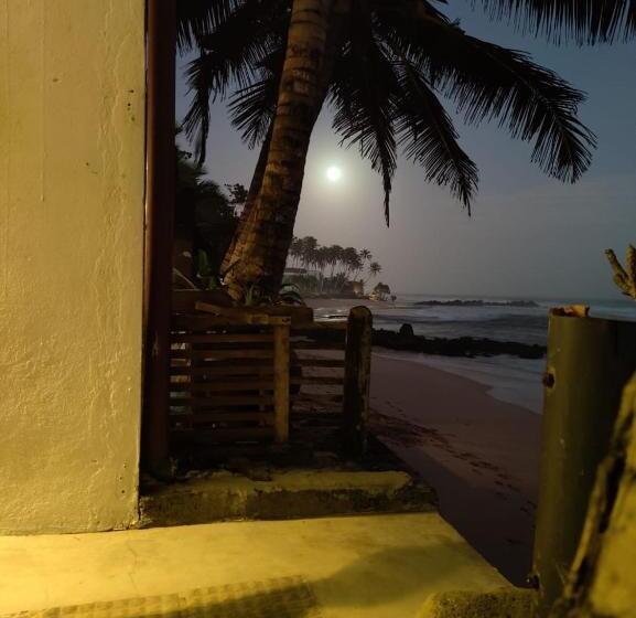 Bed and Breakfast Fantasea Villa