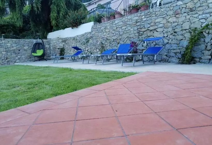 ホテル Agriturismo Un Mare Di Fiori