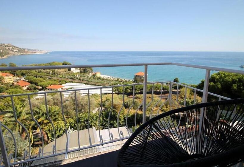 هتل Agriturismo Un Mare Di Fiori