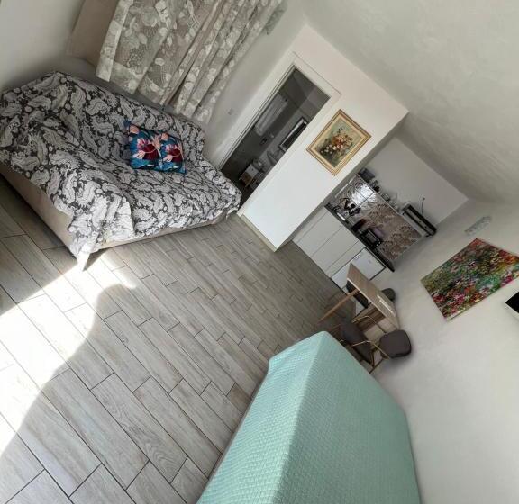 هتل Agriturismo Un Mare Di Fiori