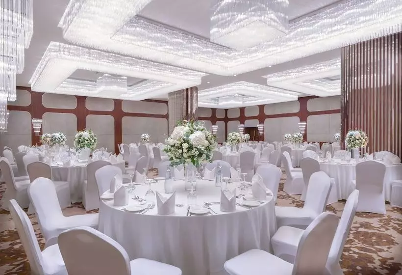 ホテル Dusitd2 Salwa Doha