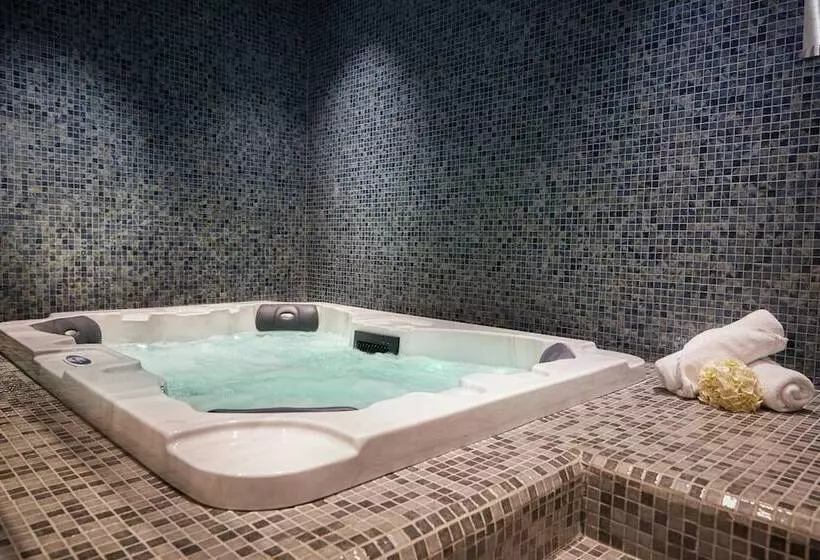 ホテル Dusitd2 Salwa Doha