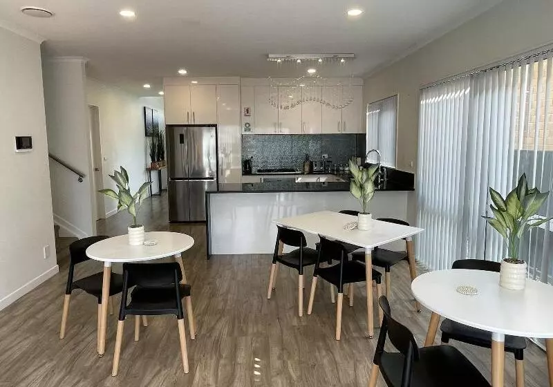 ホテル Flat Bush Holiday Accomodation