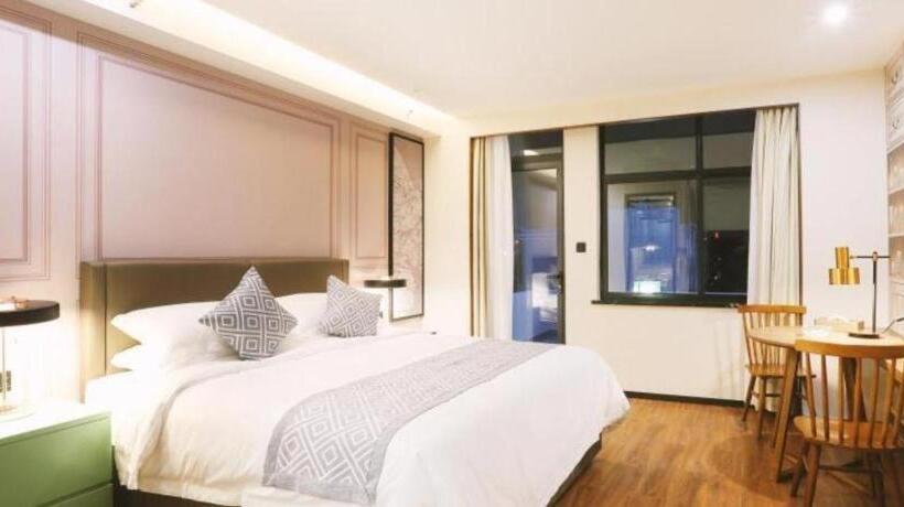 Gem Hotel Ningbo Jiangbei District Hongtang Haide Square