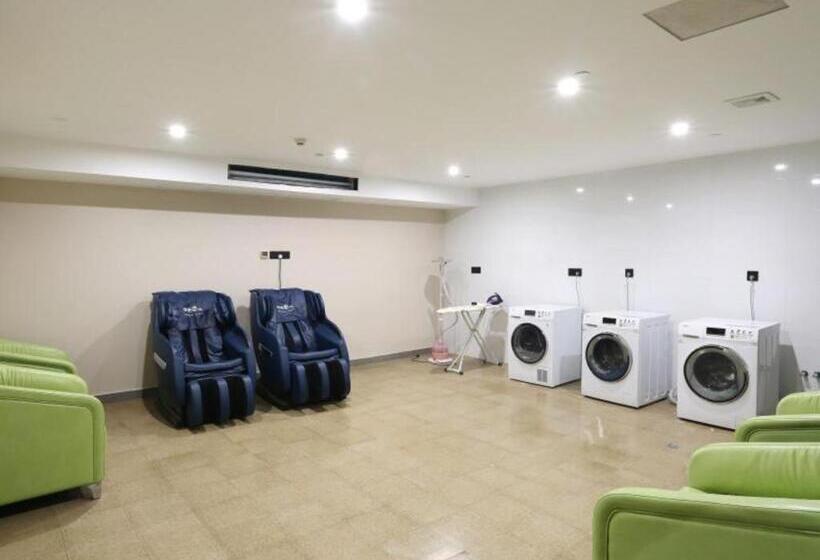 Gem Hotel Ningbo Jiangbei District Hongtang Haide Square