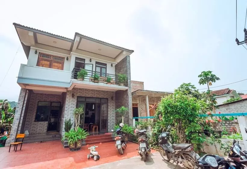 هتل Green Riverside Cosy Home 2