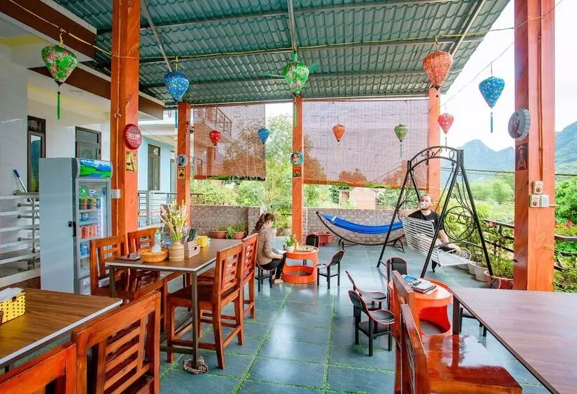 هتل Green Riverside Cosy Home 2