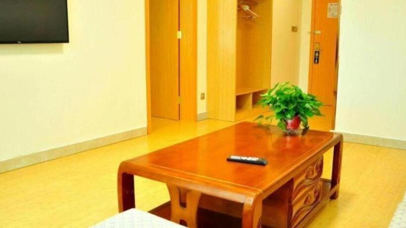 호텔 Greentree Inn Liaocheng Donge Culture Street Express