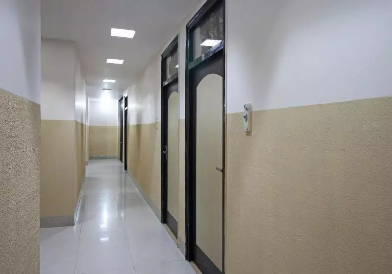 Hotelli Kaushalya Residency By Oyo Rooms