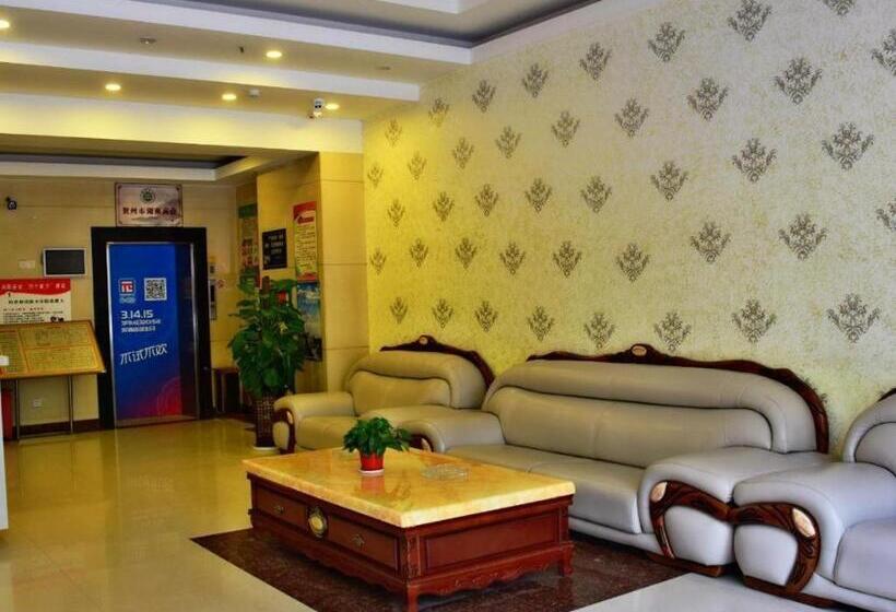 בית מלון כפרי Pai Hezhou Lingfeng Plaza