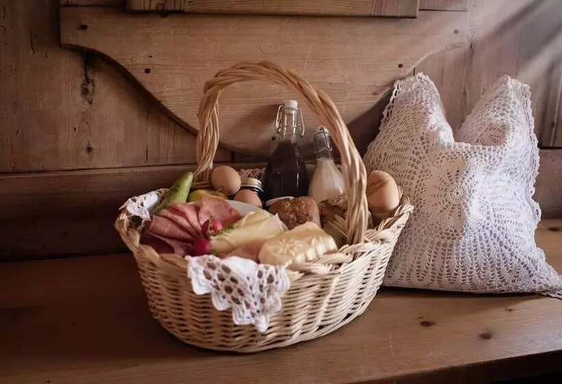 هتل Pension Aichner