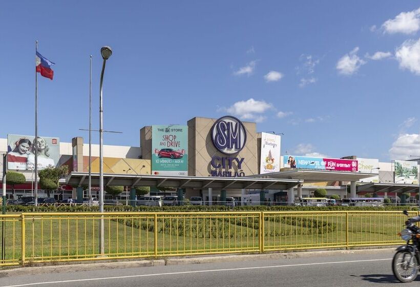 ホテル Pension Inn Marilao