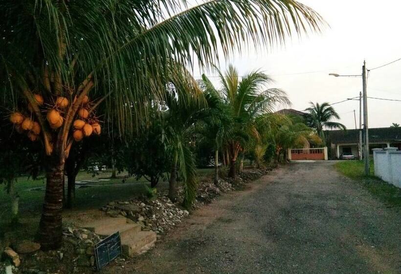 فندق Villa Solihin