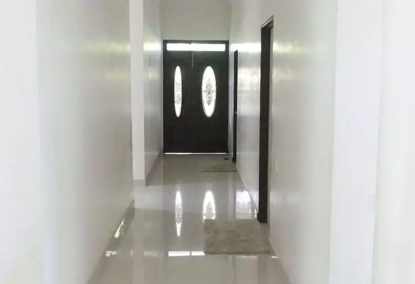 Hotelli Villa Solihin