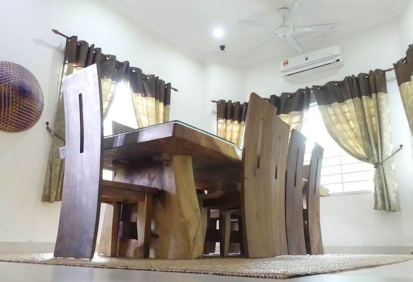 فندق Villa Solihin