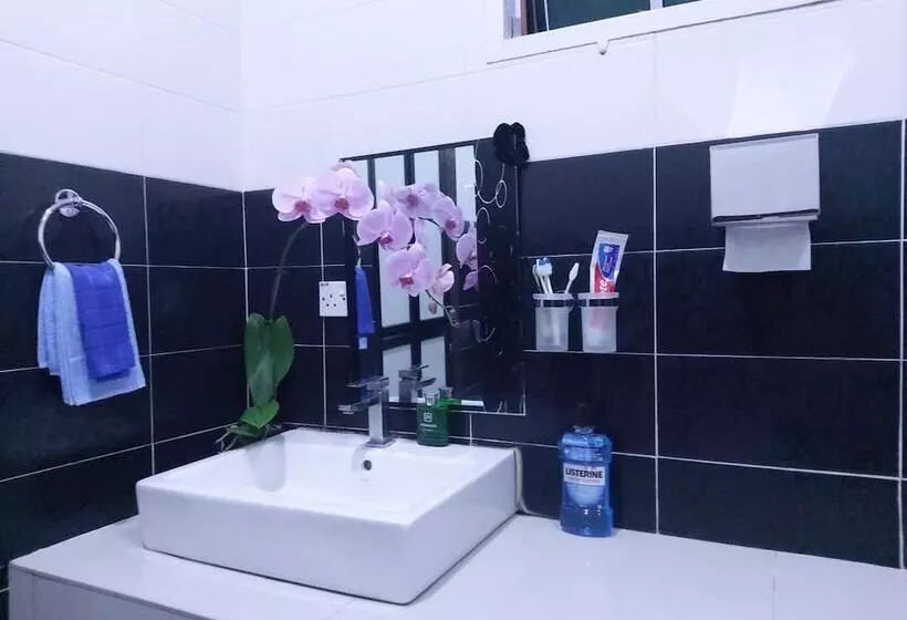 Hotelli Villa Solihin