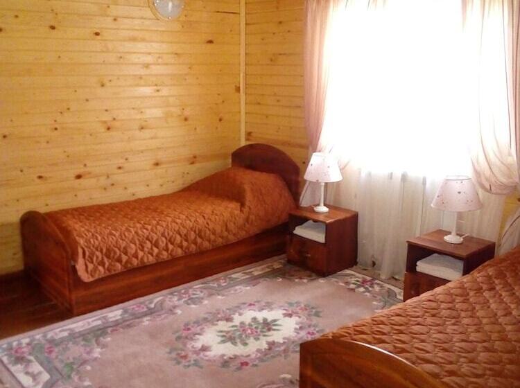 Mini Hotel Club Bon Ton