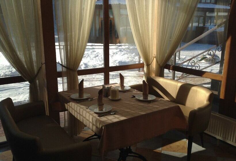 Mini Hotel Club Bon Ton