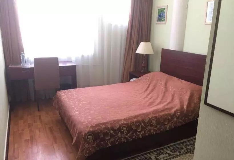 Mini Hotel Club Bon Ton