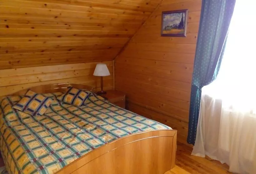 Mini Hotel Club Bon Ton