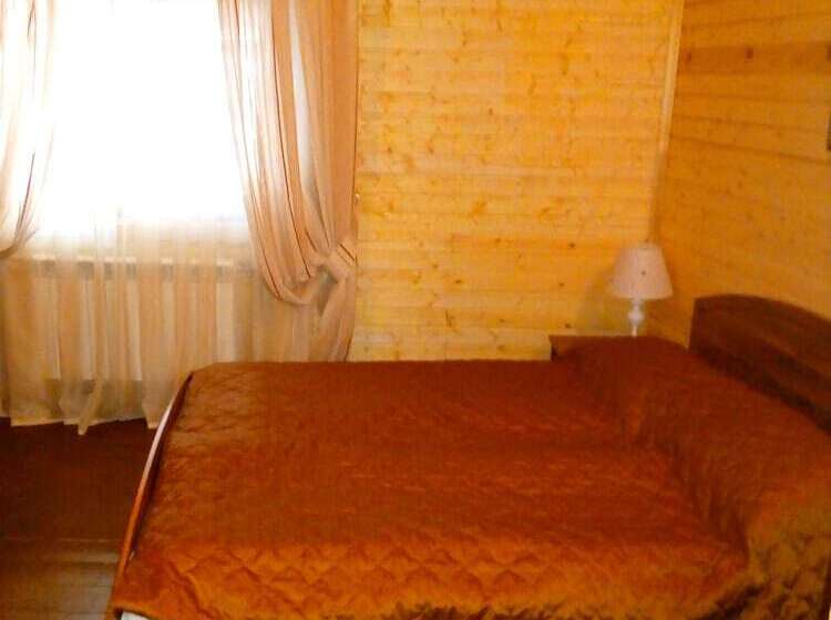 Mini Hotel Club Bon Ton