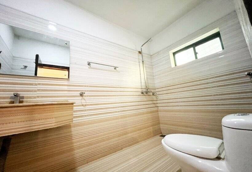 The Grand Hotel Multan