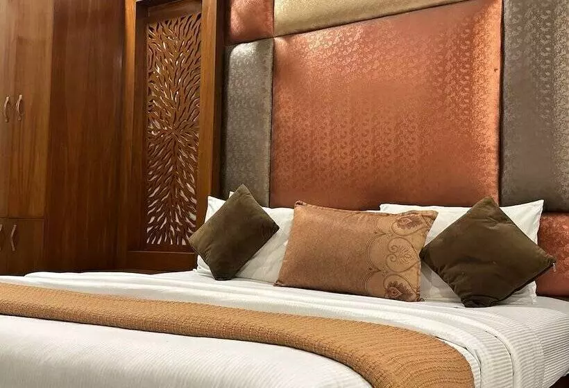 The Grand Hotel Multan