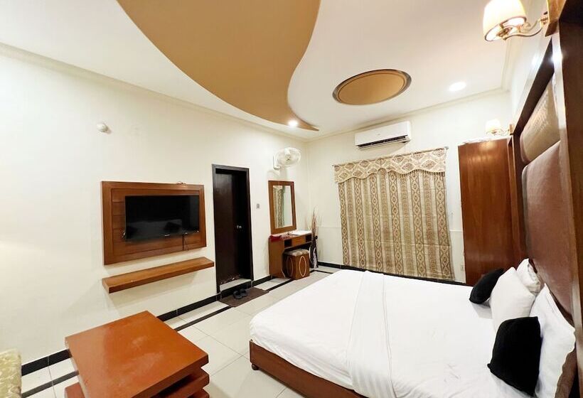 The Grand Hotel Multan