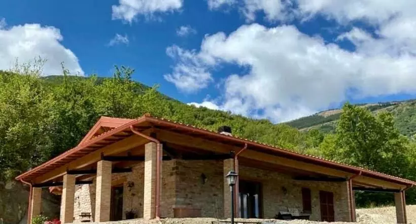 ホテル Meriggio Agriturismo