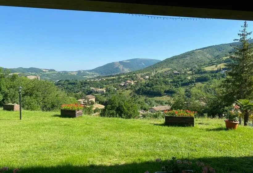 ホテル Meriggio Agriturismo